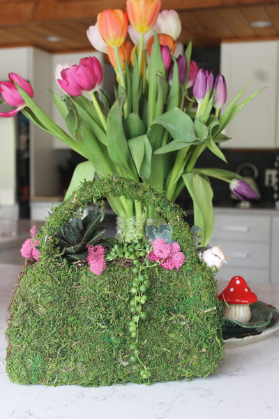 DIY Moss Purse
